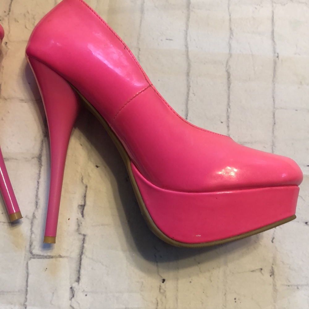 Neon Pink heels platform size 7 GUC 6” stiletto heel Charlotte Russe - Picture 3 of 8